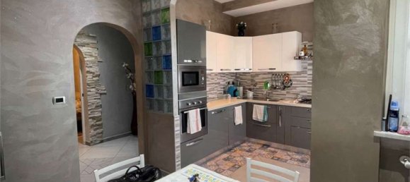 7غرفة شقة في Turin, Italy رقم 206292 13