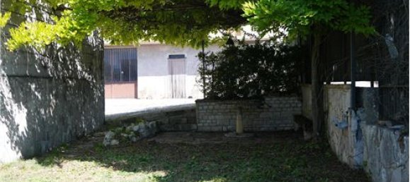 Casa de 6 dormitorios en Frosolone, Italy No. 308542 5
