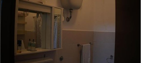 Casa de 6 dormitorios en Frosolone, Italy No. 308542 34