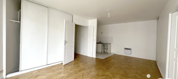 1 bedroom Apartment in Levallois-Perret, France No. 347129 2