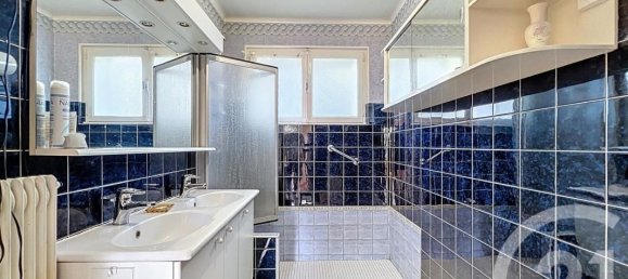 5 bedrooms House in Montbeliard, France No. 342752 6