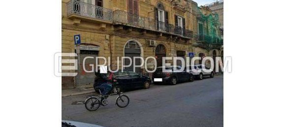 2 rooms Apartment in Bari, Italy No. 266056 3