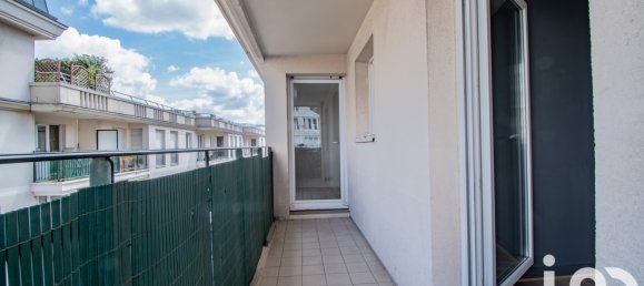 2 bedrooms Apartment in Montrouge, France No. 317877 2