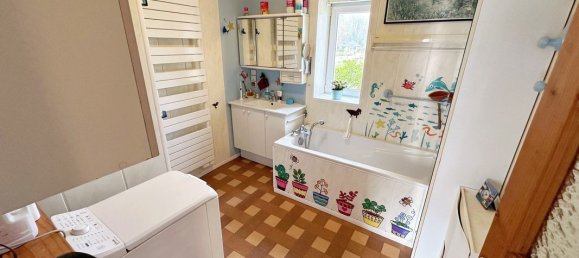 Casa de 3 dormitorios en Montenescourt, France No. 211420 11