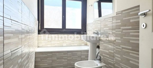 3 bedrooms Apartment in Rome, Italy No. 321381 7