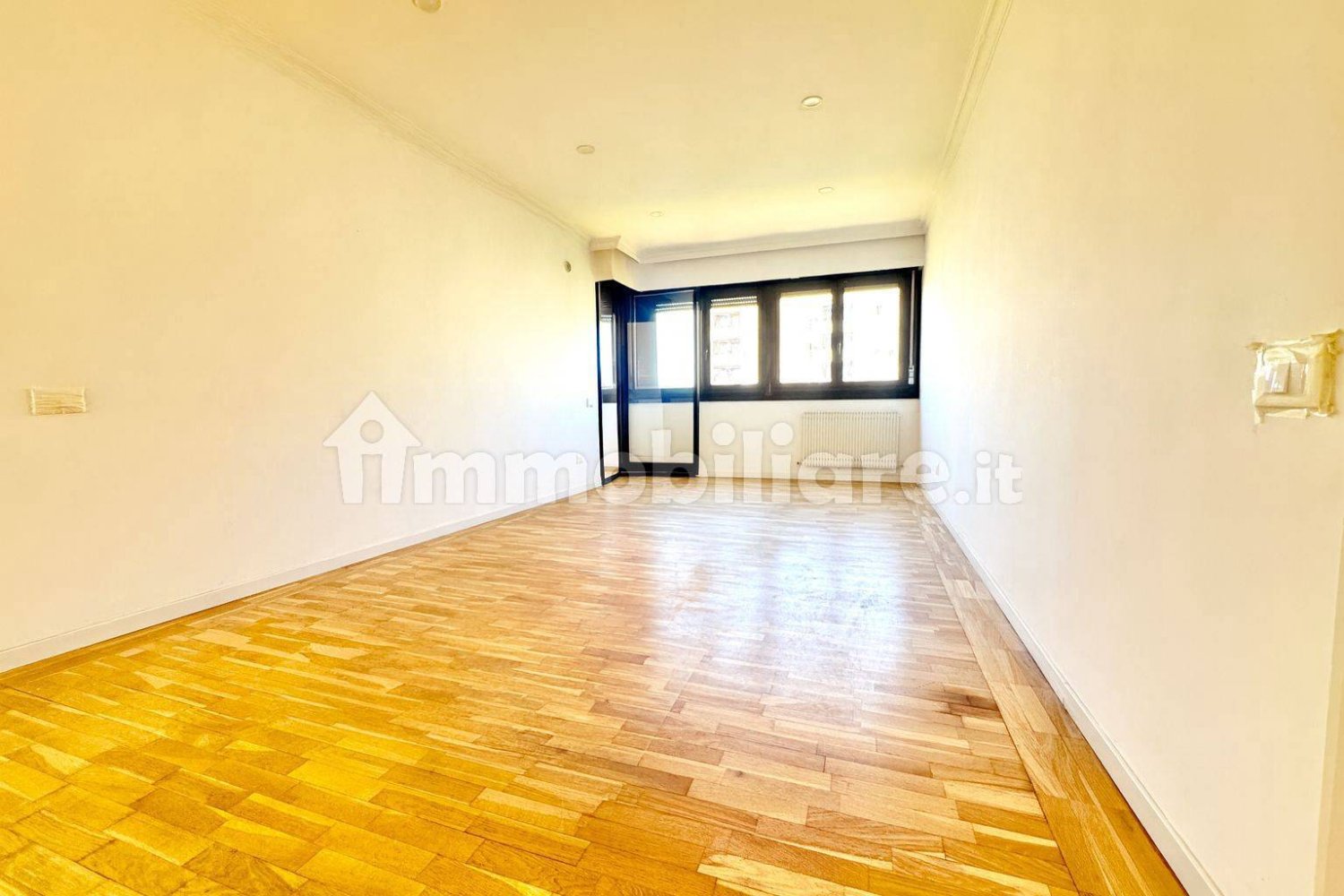 3 bedrooms Apartment in Rome, Italy No. 321381