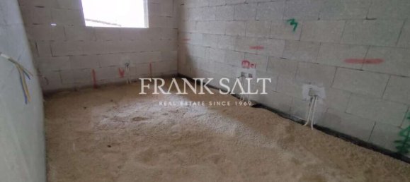 3 bedrooms Maisonette in Mgarr, Malta No. 2300 6