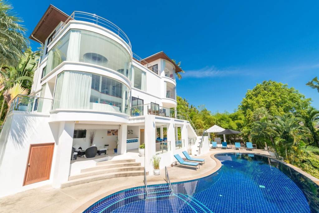 4 bedrooms Villa in Ko Samui, Thailand No. 58619