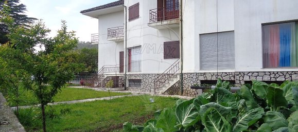Casa de 6 dormitorios en Viana do Castelo, Portugal No. 18105 5