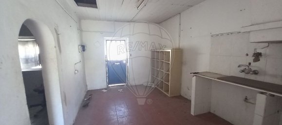 1 bedroom House in Barreiro, Portugal No. 27426 2