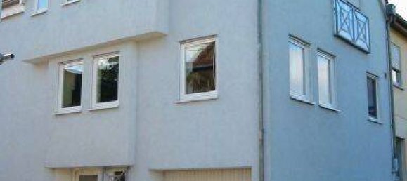4غرفة تاون هاوس في Offenbach, Germany رقم 135380 2