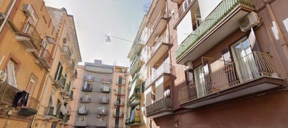 Пентхаус с 5 комнатами в Таранто, Италия № 283947 2