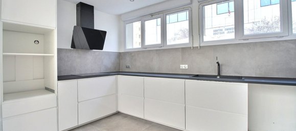 3 bedrooms Apartment in La Garenne-Colombes, France No. 174650 6