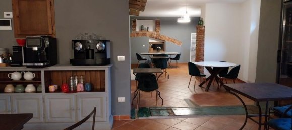 Casa de 14 habitaciónes en Camaiore, Italy No. 235164 8