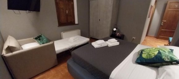 Casa de 14 habitaciónes en Camaiore, Italy No. 235164 11