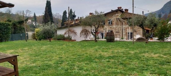 Casa de 14 habitaciónes en Camaiore, Italy No. 235164 2