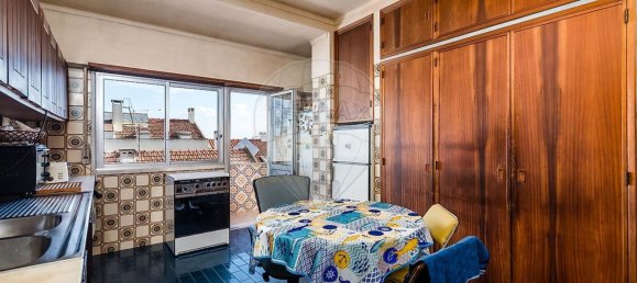 4 bedrooms House in Amadora, Portugal No. 54857 11