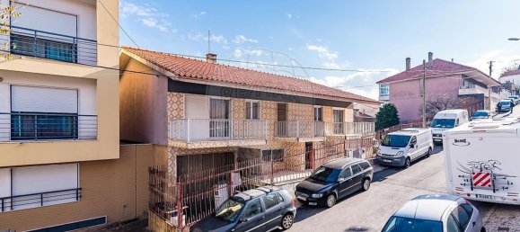 4 bedrooms House in Amadora, Portugal No. 54857 2