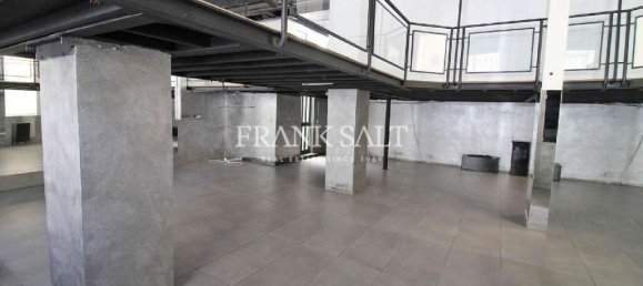 Магазин 133м² в Гзира, Мальта № 12280 15