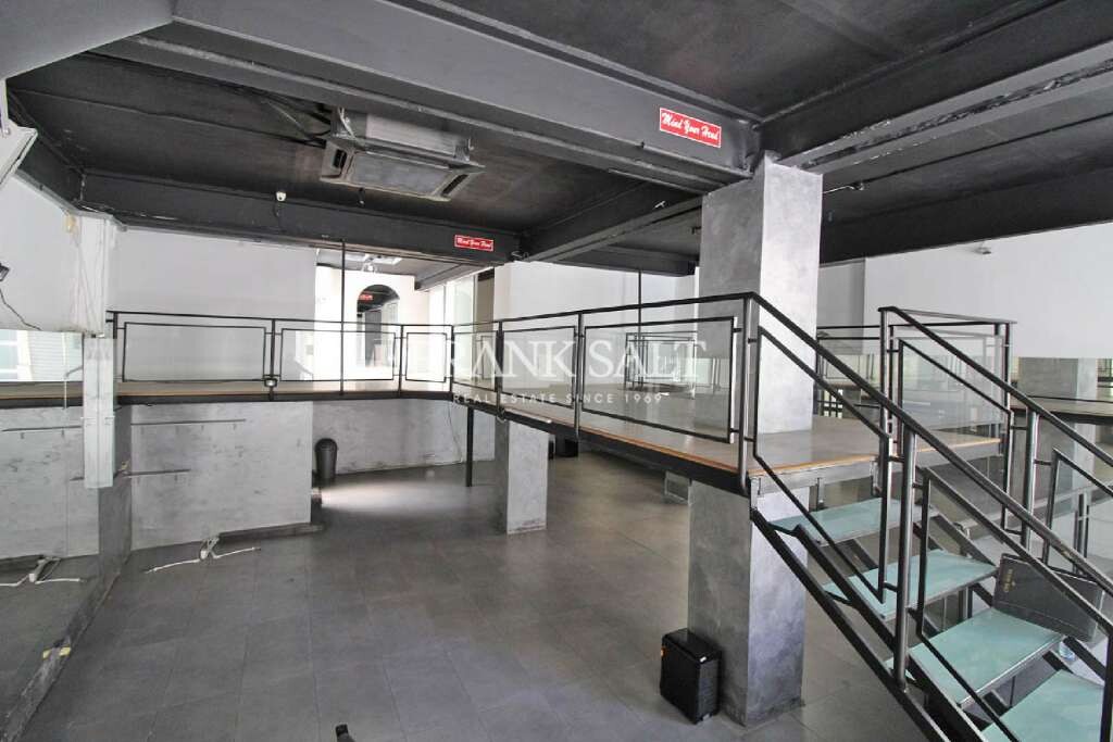 Магазин 133м² в Гзира, Мальта № 12280