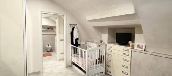 3-salle Appartement à Villa Carcina, Italy No. 38314 20