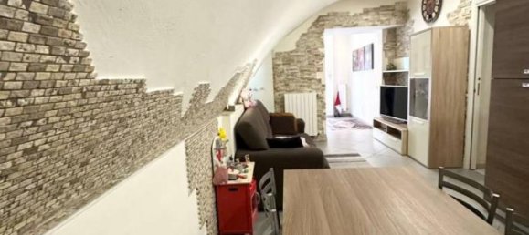 3-salle Appartement à Villa Carcina, Italy No. 38314 14