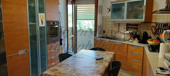 Apartamento de 4 habitaciónes en Rosignano Marittimo, Italy No. 193206 8