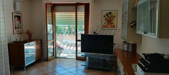 Apartamento de 4 habitaciónes en Rosignano Marittimo, Italy No. 193206 9