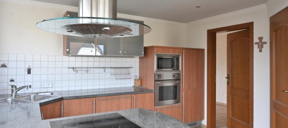 10 rooms Building in Baden-Wurttemberg, Germany No. 2854 13