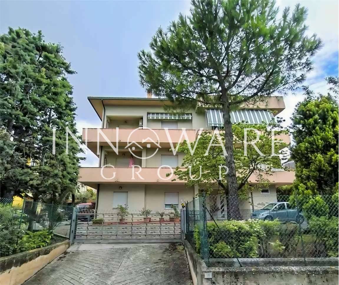 5 Schlafzimmer Villa in Osimo, Italy, Nr. 280747