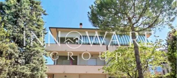 5 Schlafzimmer Villa in Osimo, Italy, Nr. 280747 3