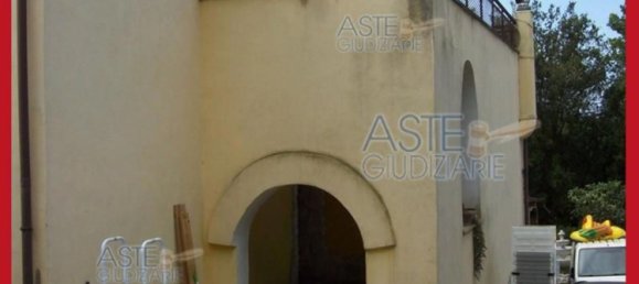 5 غرف نوم شقة في Aprilia, Italy رقم 330947 44