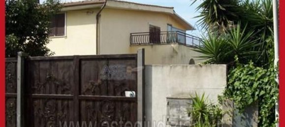 5 غرف نوم شقة في Aprilia, Italy رقم 330947 61