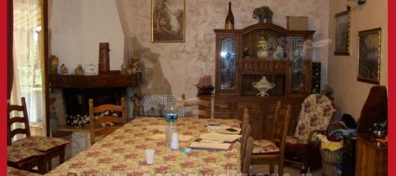 5 غرف نوم شقة في Aprilia, Italy رقم 330947 78