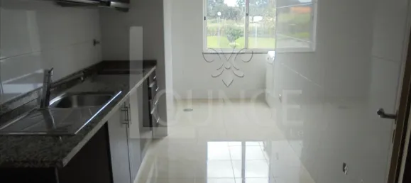 3 bedrooms Apartment in Canelas, Portugal No. 35391 5