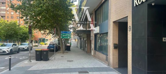 1 bedroom Apartment in Cuatro Caminos, Spain No. 189391 40