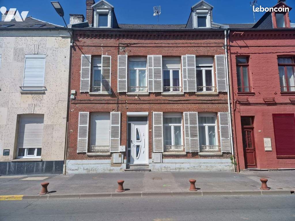 Casa de 7 dormitorios en Guise, France No. 316277