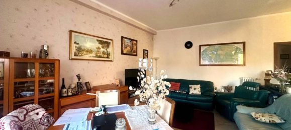 4 rooms Apartment in Rome, Italy No. 33564 7