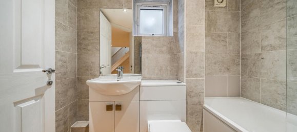 2 غرف نوم عقار تجاري في London, United Kingdom رقم 7712 13