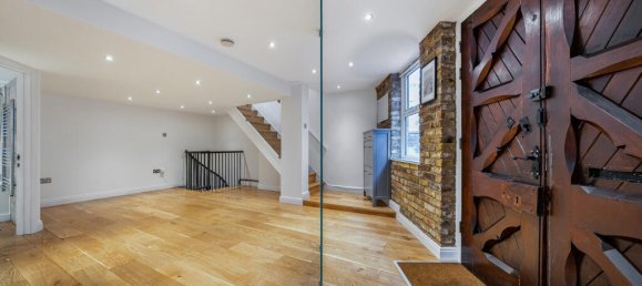 2 غرف نوم عقار تجاري في London, United Kingdom رقم 7712 7