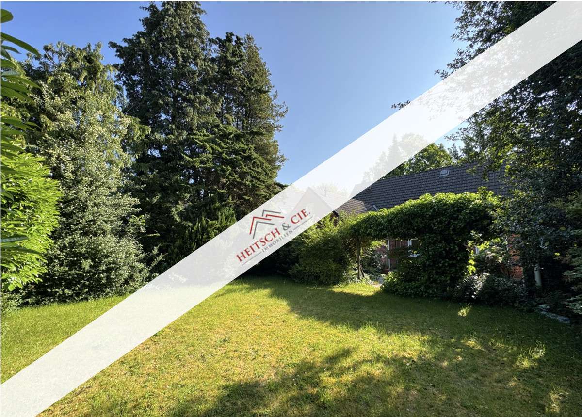 3 bedrooms House in Eimsbuttel, Germany No. 242280