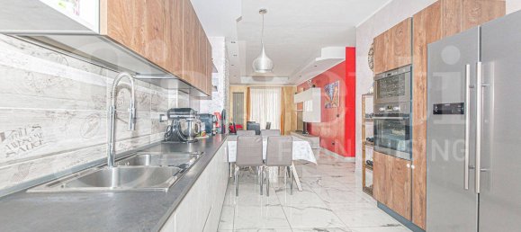 2 bedrooms Apartment in Rivoli, Italy No. 183893 8