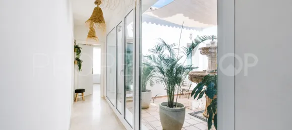 5 bedrooms Villa in Estepona, Spain No. 187703 10