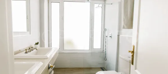 5 bedrooms Villa in Estepona, Spain No. 187703 9