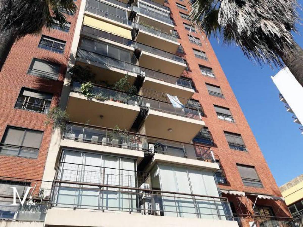 4 bedrooms Apartment in Buenos Aires, Argentina No. 66705