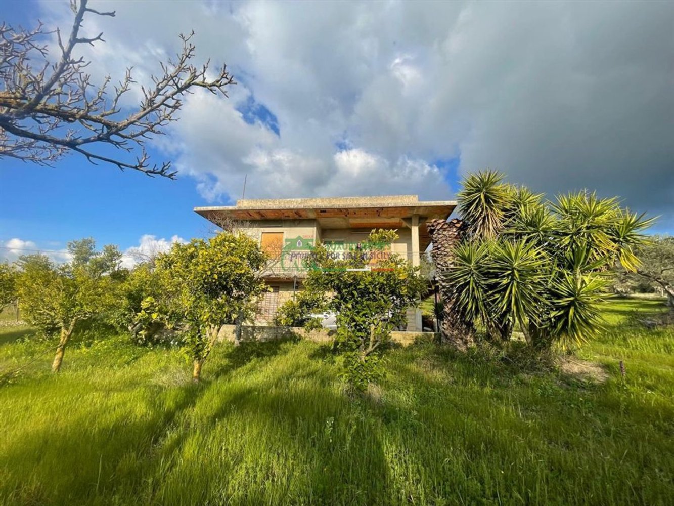 4 rooms Villa in Chiaramonte Gulfi, Italy No. 105995