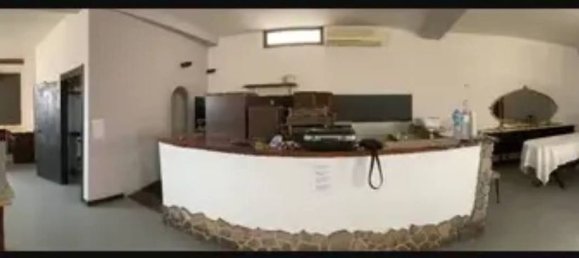 Propiedad comercial en Uri, Italy 236 m² No. 121517 4