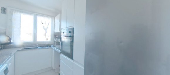 2 bedrooms Apartment in Creteil, France No. 348775 4