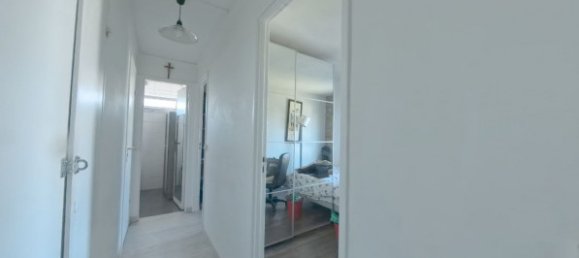 2 bedrooms Apartment in Creteil, France No. 348775 7