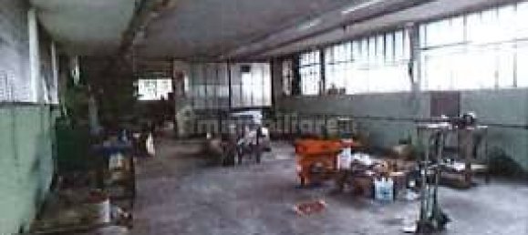 Almacén de 1 habitación en Cavaria con Premezzo, Italy No. 259250 2